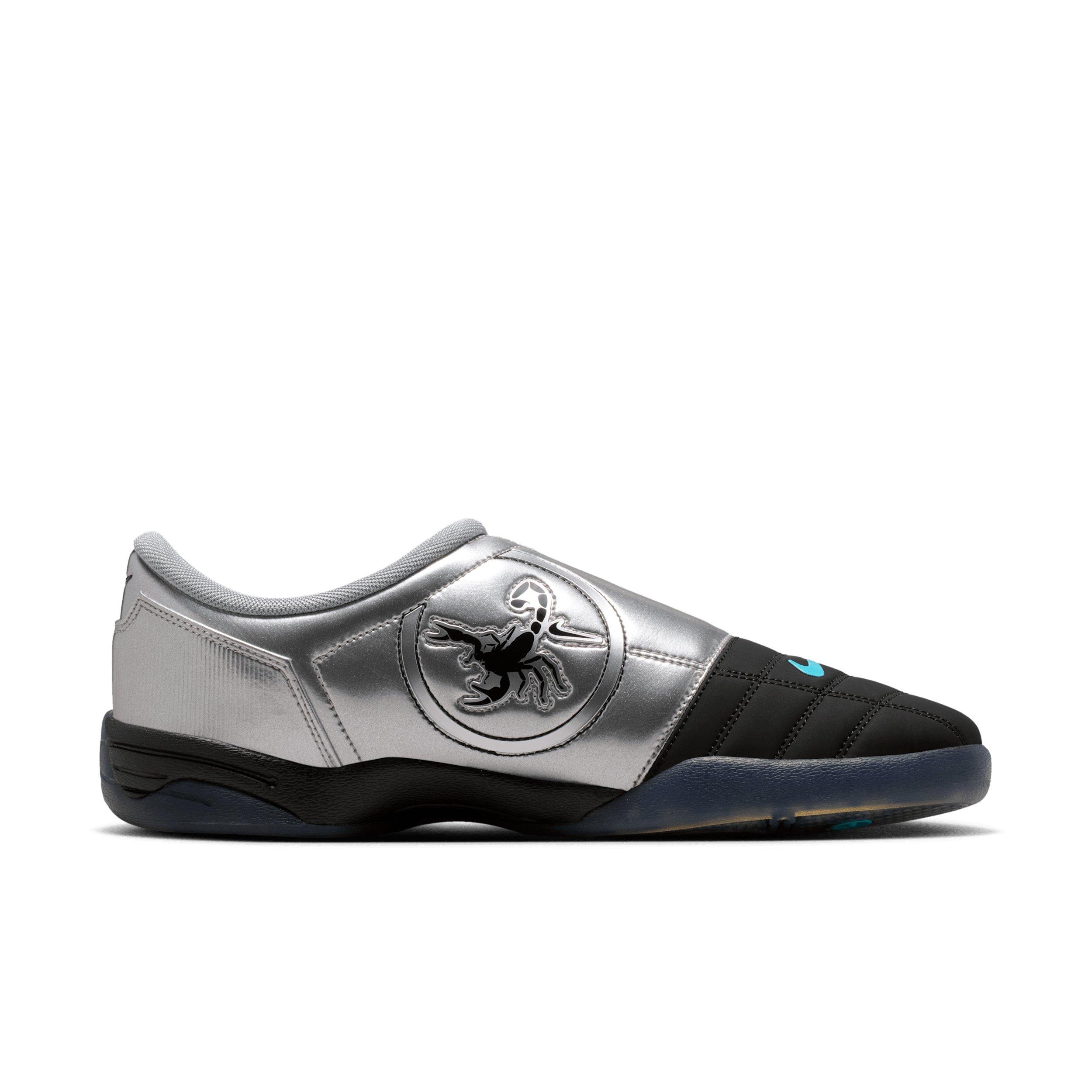 Nike Total 90 "Black/Gamma Blue/Metallic Silver" Men's Shoe - BLACK/BLUE/SILVER
